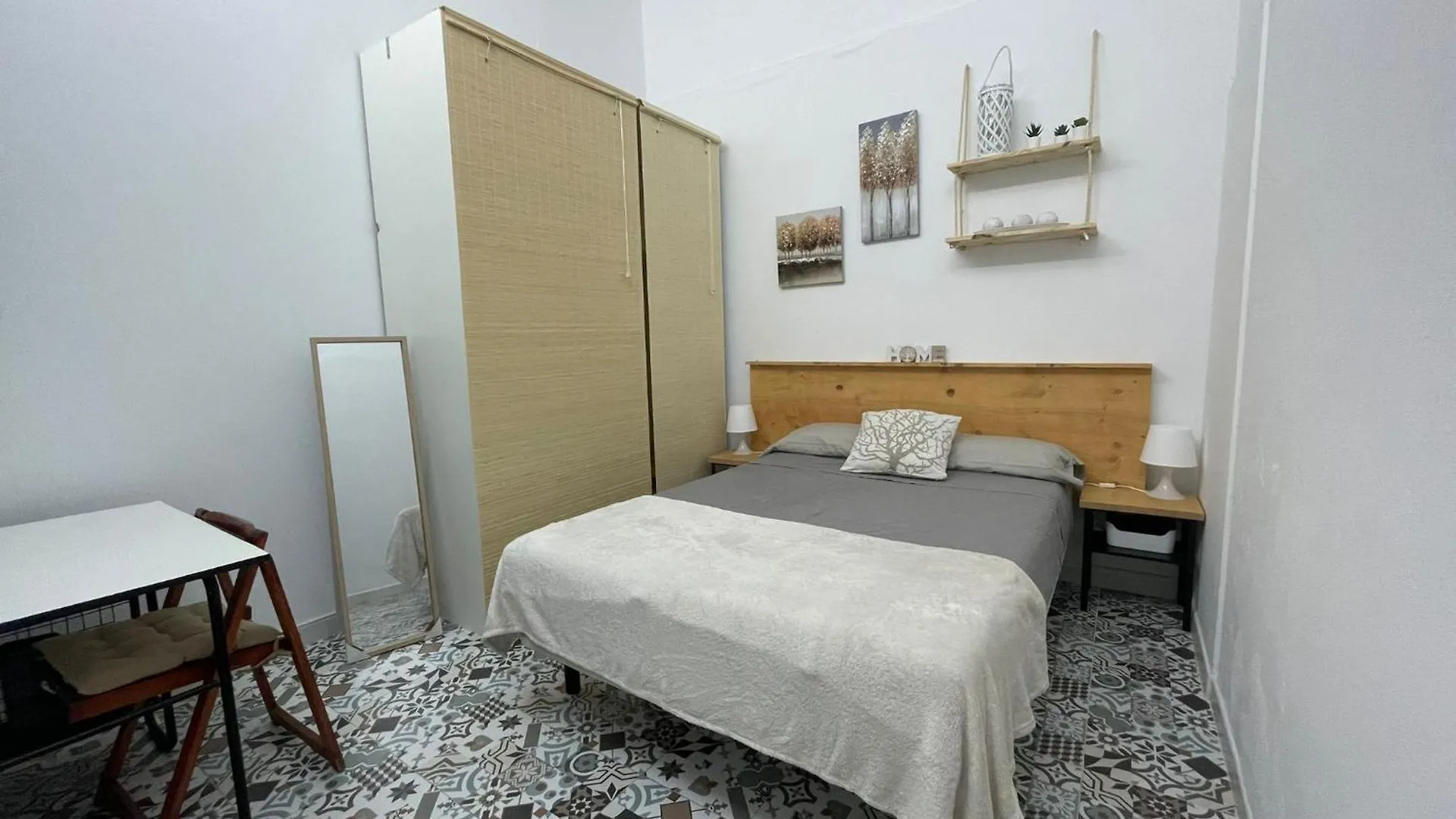 Apartamento Rosa de los Vientos - Garaicoechea Cádiz España