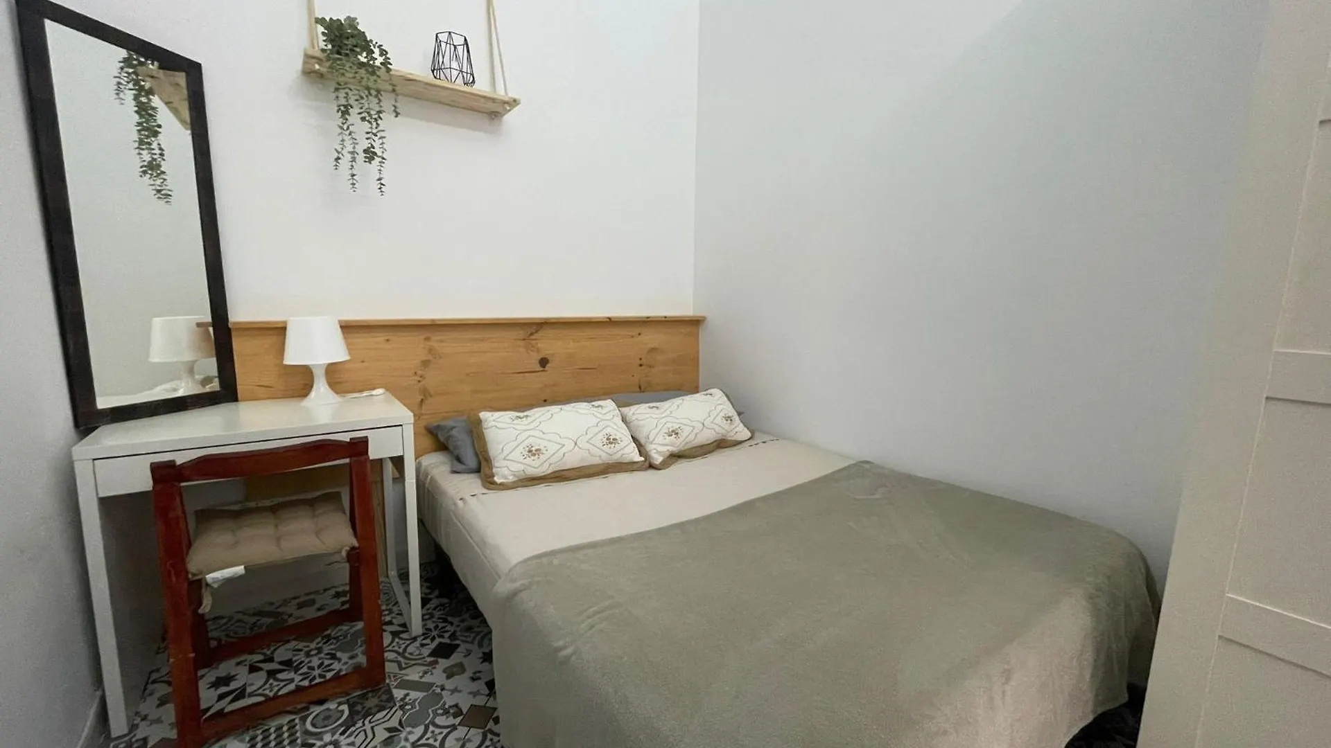 Miguel Angel - Garaicoechea Apartamento Cádis